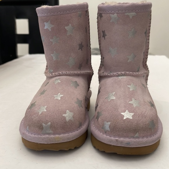 UGG WINTER CLASSIC BOOTS SHORT II BABY 9 MHTS-2 YRS SIZE 6 - Picture 2 of 14